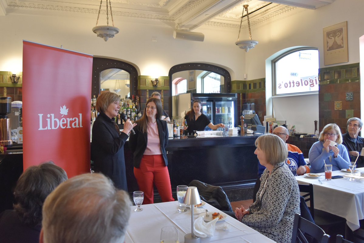 EleanorO_MP's tweet image. Une soirée fraîche réchauffée par la famille libérale de #YEG et l’honorable Stephanie McLean.

Merci à nos nouveaux et fidèles donateurs du Fonds de la victoire de renforcer notre voix progressiste au gouvernement et de contribuer à garder Edmonton-Centre libéral.