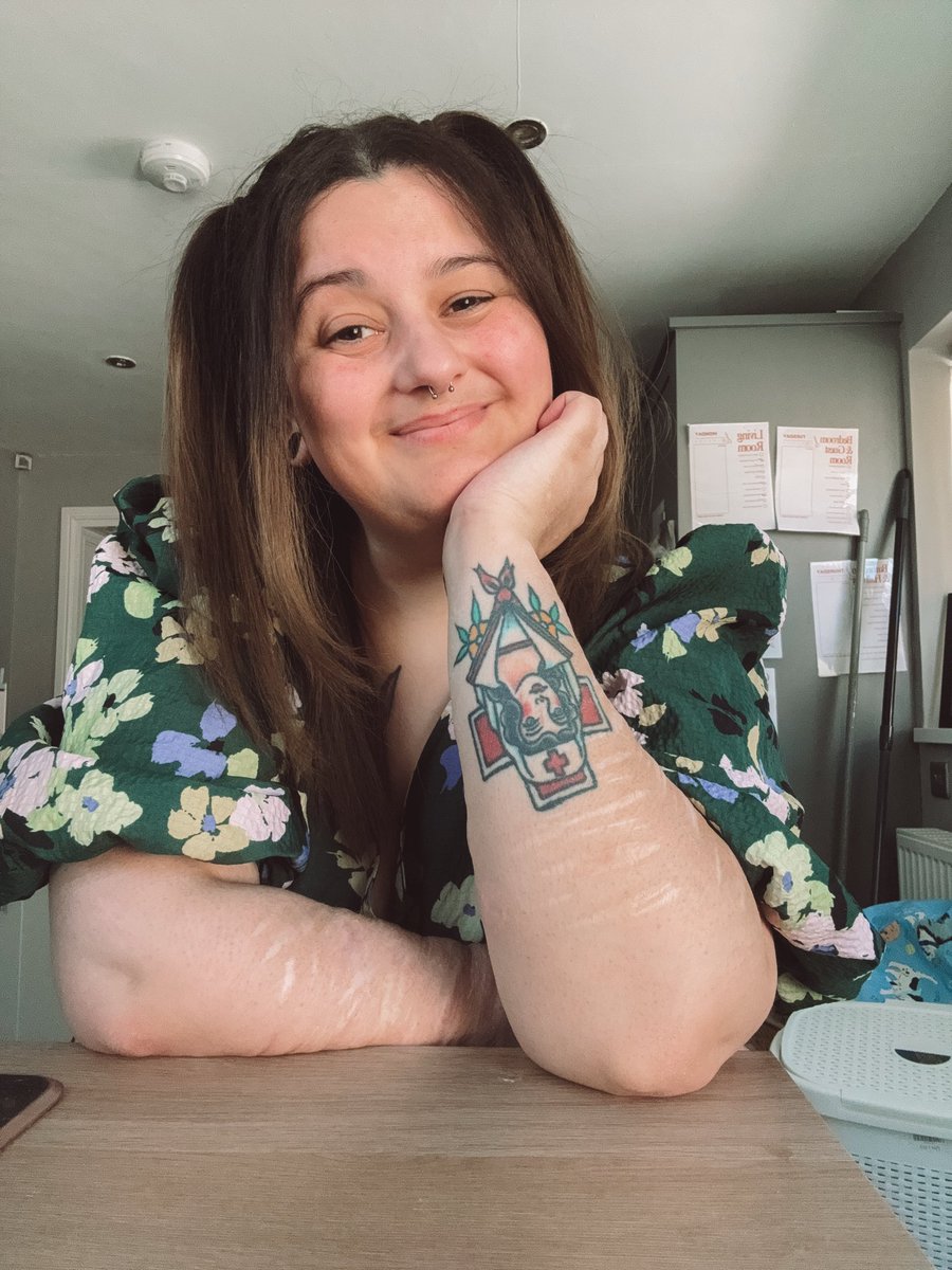 libby 🌞 tweet media