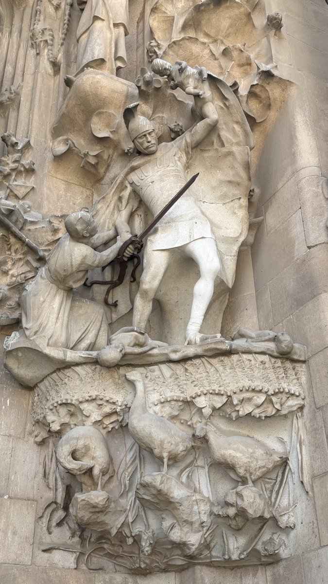 Daisytan31's tweet photo. La Sagrada Familia https://t.co/FOL6QZ5UZP
