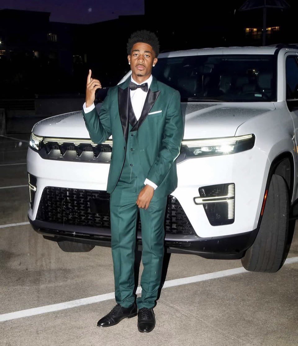 My son Jackson was Clean AF for his Senior Prom 🔥🔥🔥🔥