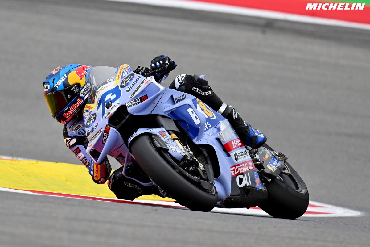 Javier_Panzardo's tweet image. 🏍️  #MotoGP | Álex Márquez ganó el #GranPremio de #España

javierinfodeportiva.blogspot.com/2026/04/moto-g…