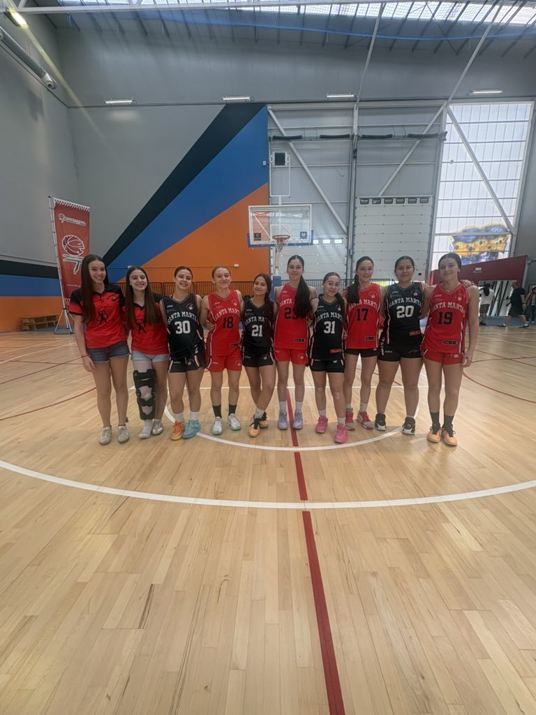 C. B. Santa Marta tweet media