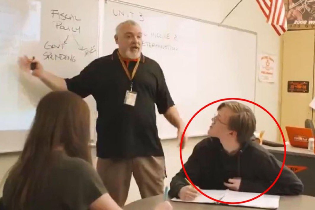 Roy Drones Jr tweet media