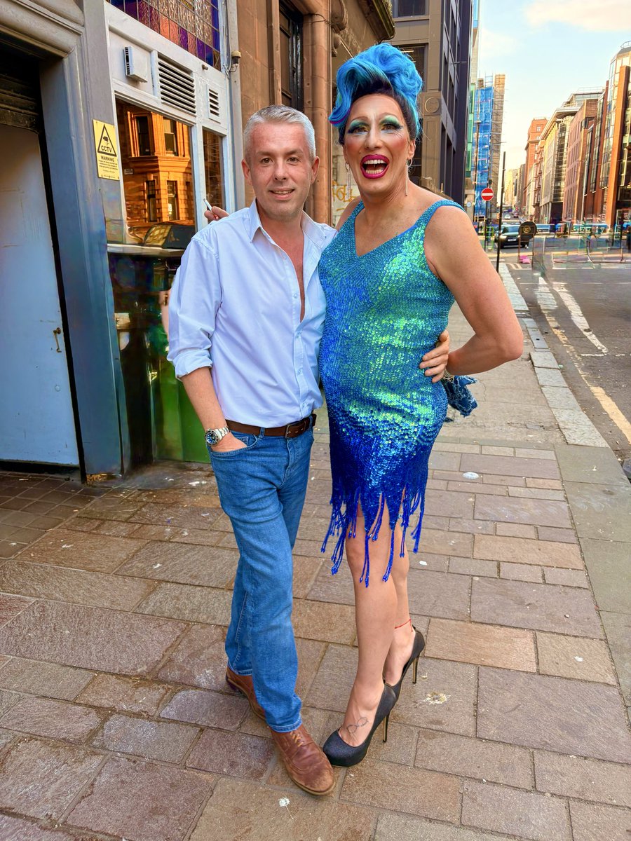 voiceonthebox's tweet image. It’s great to be home!! 🎉🙏🍾 #glasgow