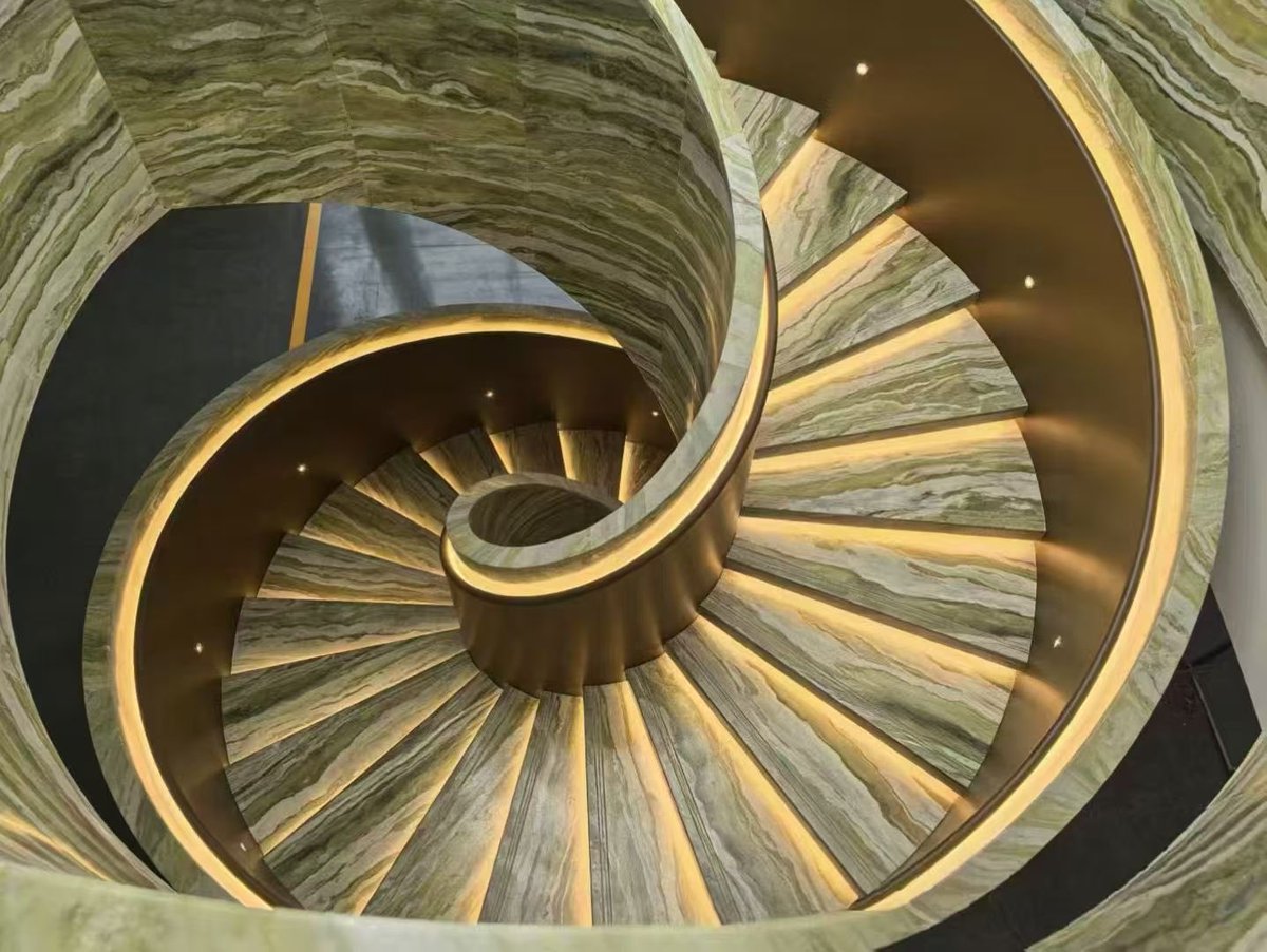 Xinyihac's tweet image. Luxury Light-style Bulgari Emerald Marble
Premium natural stone with exquisite veining.
Ideal for walls, countertops and floor decoration,
elevating space with sophisticated luxury charm.

#Stone #Granite #Marble #LuxuryStone