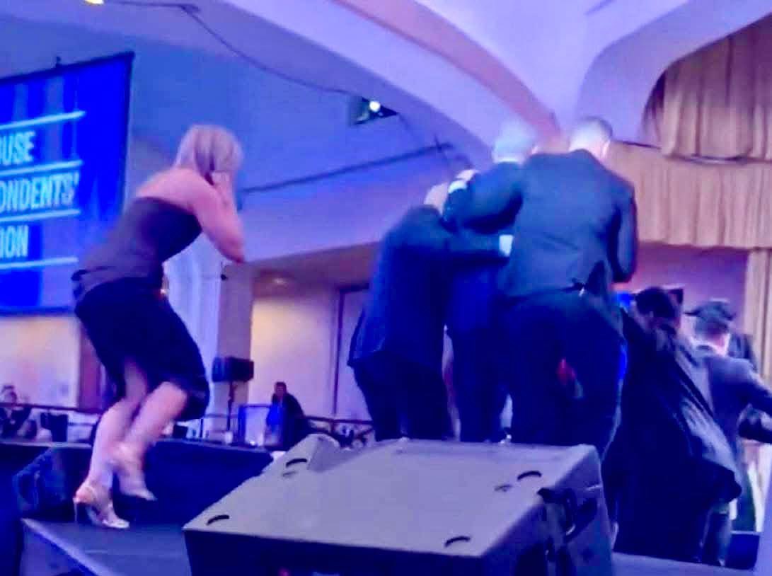 Montejp231's tweet image. Ladies this is #MAGA men to a T. @CherylHines  left to fend for herself as her serial cheater husband runs off. @RFKJr_Official  what kind of man leaves his wife in danger.  

The same type of man who constantly cheats on her @JoJoFromJerz @StephMillerShow @Rosie