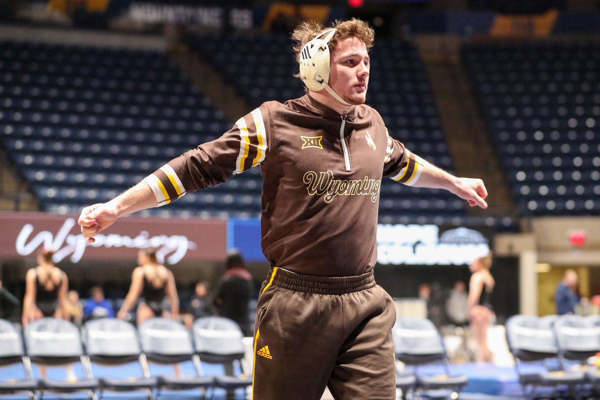 Wyoming Cowboy Wrestling tweet media