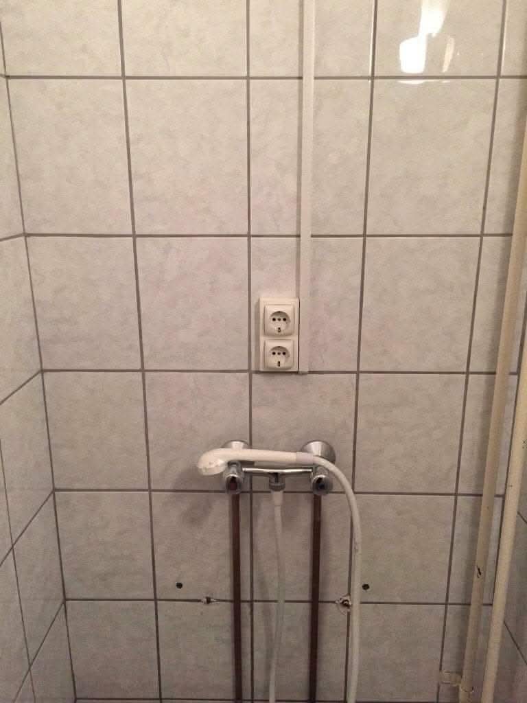 Zo,
<a href="/traemter/">CB</a> kan zich nu eindelijk ook scheren onder de douche ...