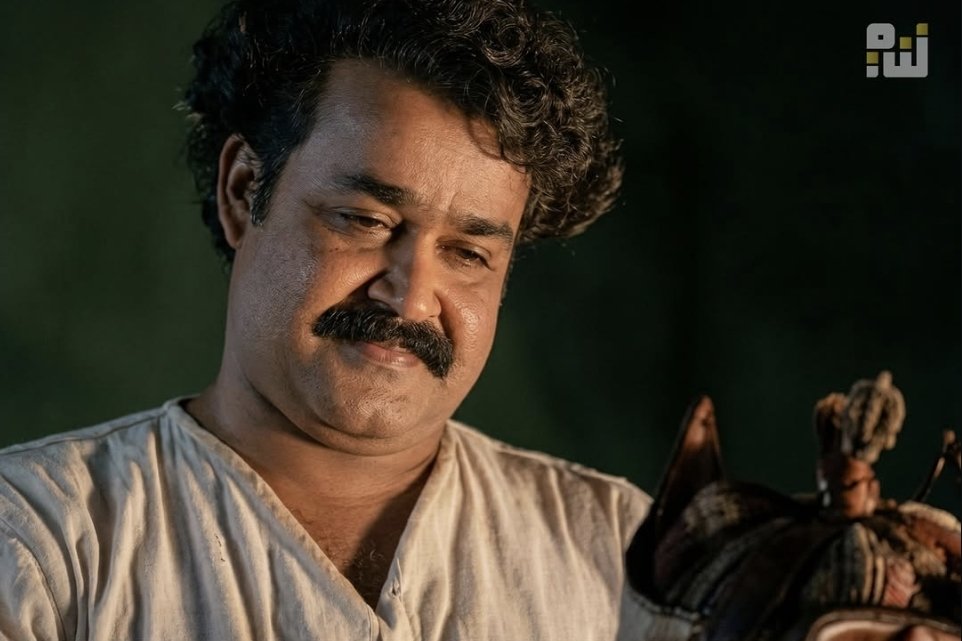 Albinoffl's tweet photo. Yodha ❤️
#mohanlal https://t.co/OoIisnLuP8