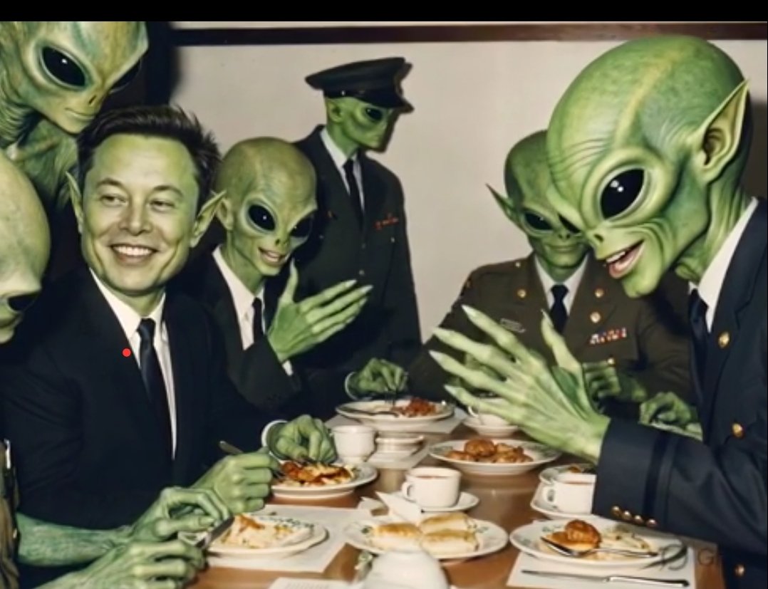 Robonection's tweet photo. @elonmusk @dobroum Bize Elien Musk hakkında birşeyler söyle ;) https://t.co/odQnJoEjxJ