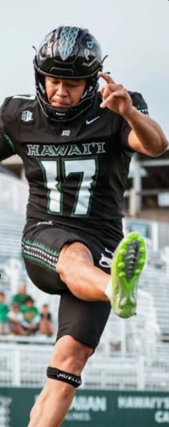 BRADDAHH00D's tweet image. In 2 hours.
📻: radiostationusa.fm/online/cbs-spo…
📺💻: freelivesports.tv/channel/pac-12…

@uabfan92 @RAVelation777 @TNTCollegeFoot1 @pigskinpetey @Pac_Surfrider @Kunigirl2 @KainS6587 @MonarchDafey @GppPos1 @jessimym @ohwaitchristian @Macon_Prof @DudyNobleField @BBucky2u @watshawaii