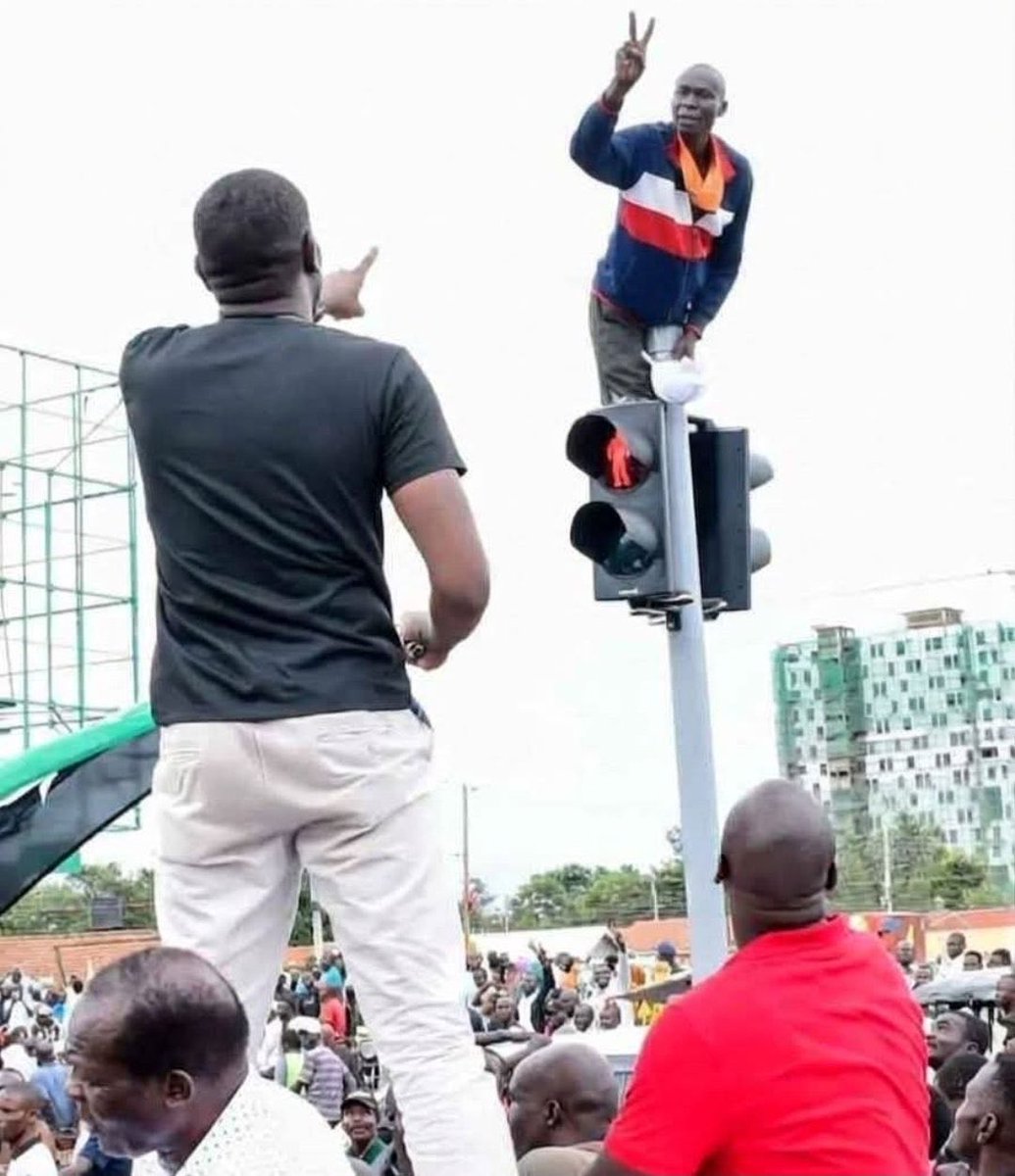 D I K E M B E tweet media