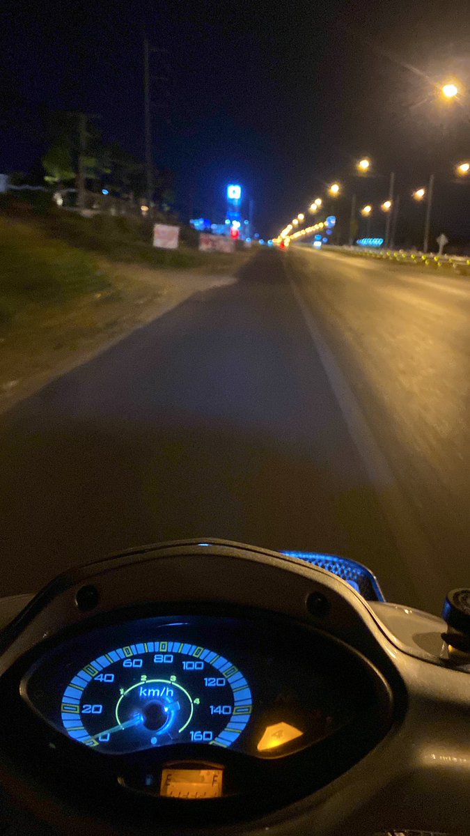 เงี่ยนไปใหนดี
#กาญจนบุรีนัดเย็ด