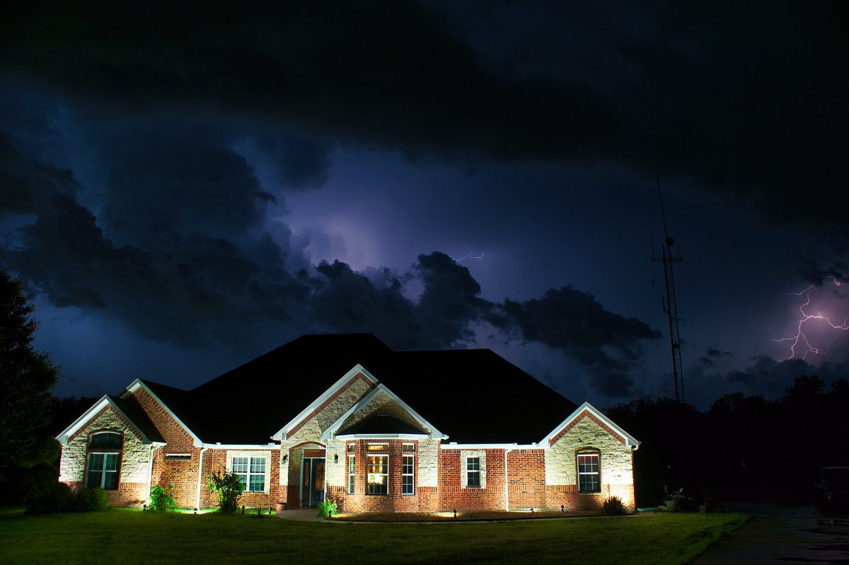 N5REL's tweet photo. Mother Nature put on quite a show Friday night in Northeast Texas.  ⚡️  Here’s some pics around the house as the storm was exiting Hopkins County to the south.  #txwx 

@wfaaweather @TxStormChasers @NWSFortWorth https://t.co/nggIj44SrW