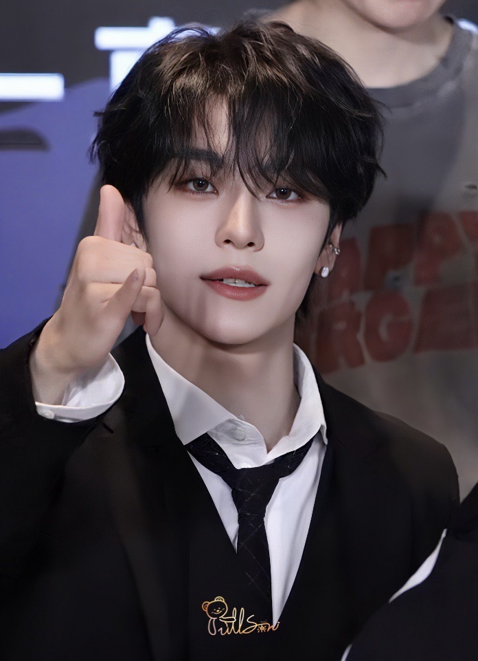 FullSUN_cc tweet media