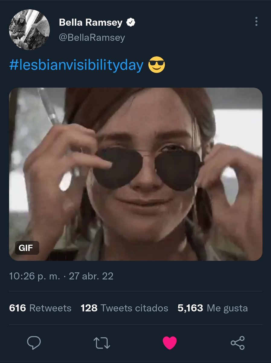 lana ⚢ tweet media