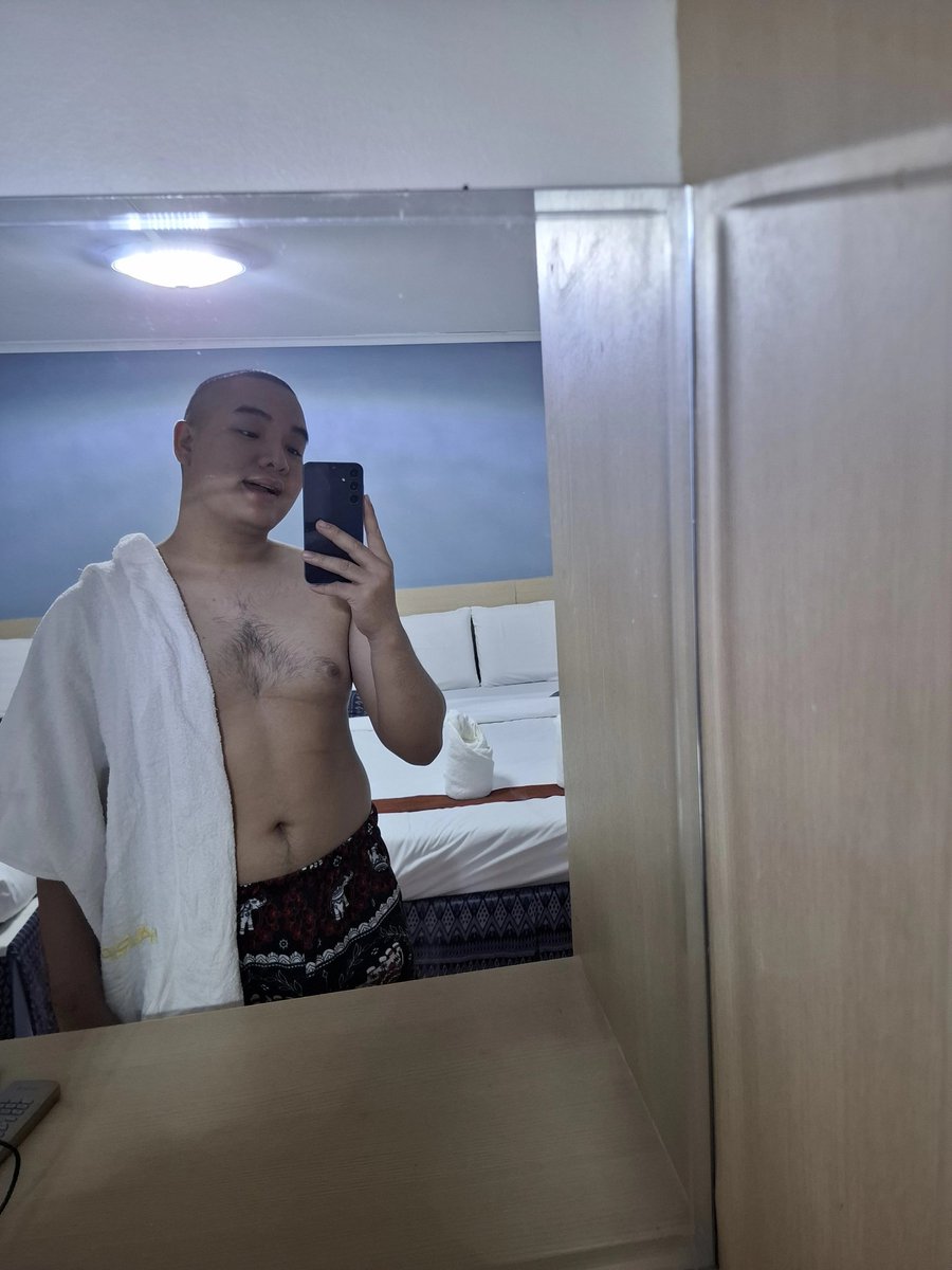 Tukan1996's tweet photo. รับหมีไปนอนกอดมั่ยงับ 🐻🤭
#อุดรในเมือง https://t.co/0w0Q5U1N8H