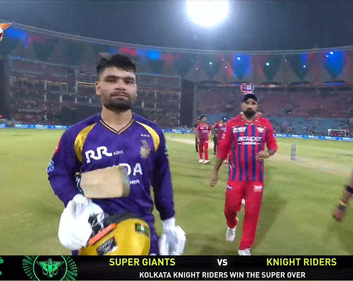 Selfless⁴⁵ tweet media