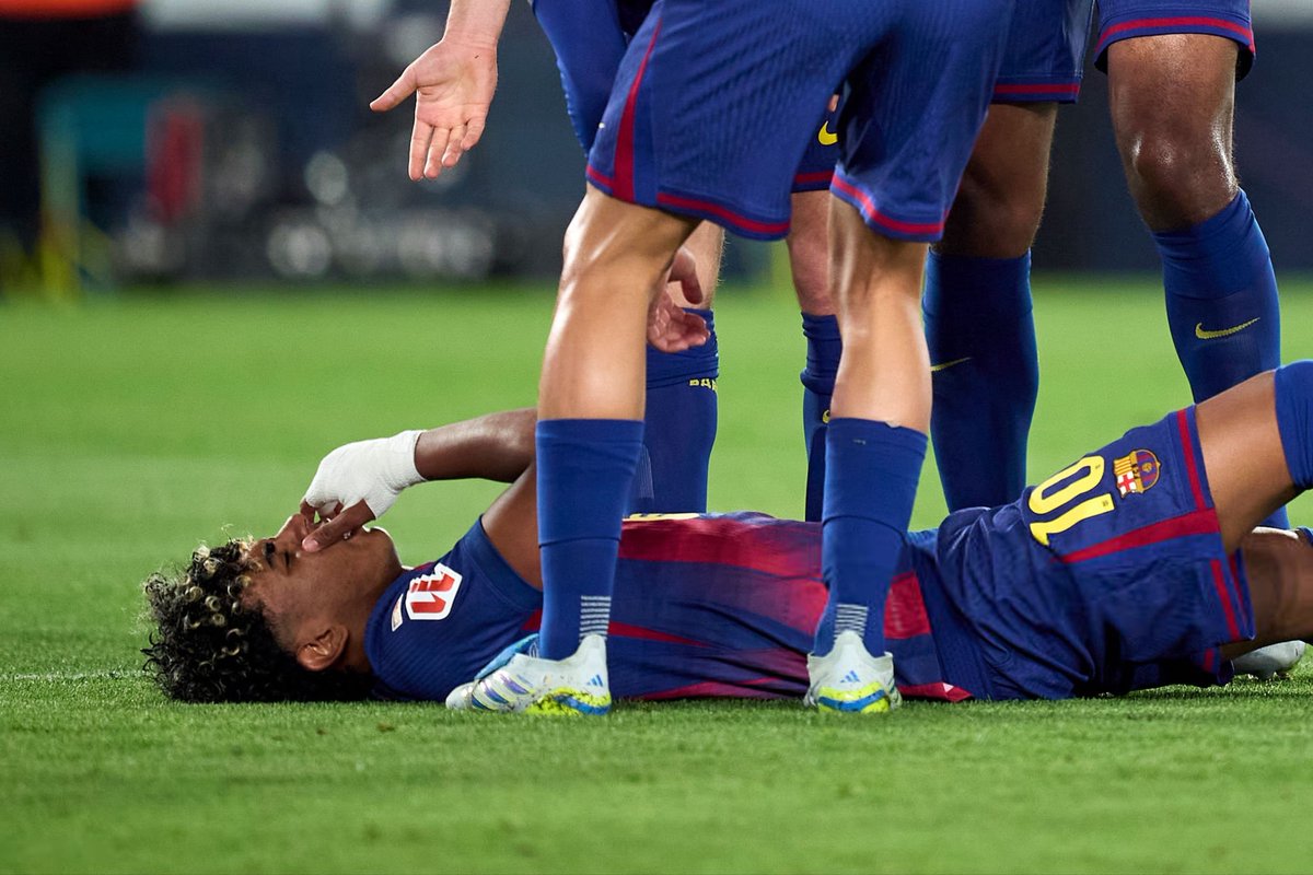 FCB World tweet media