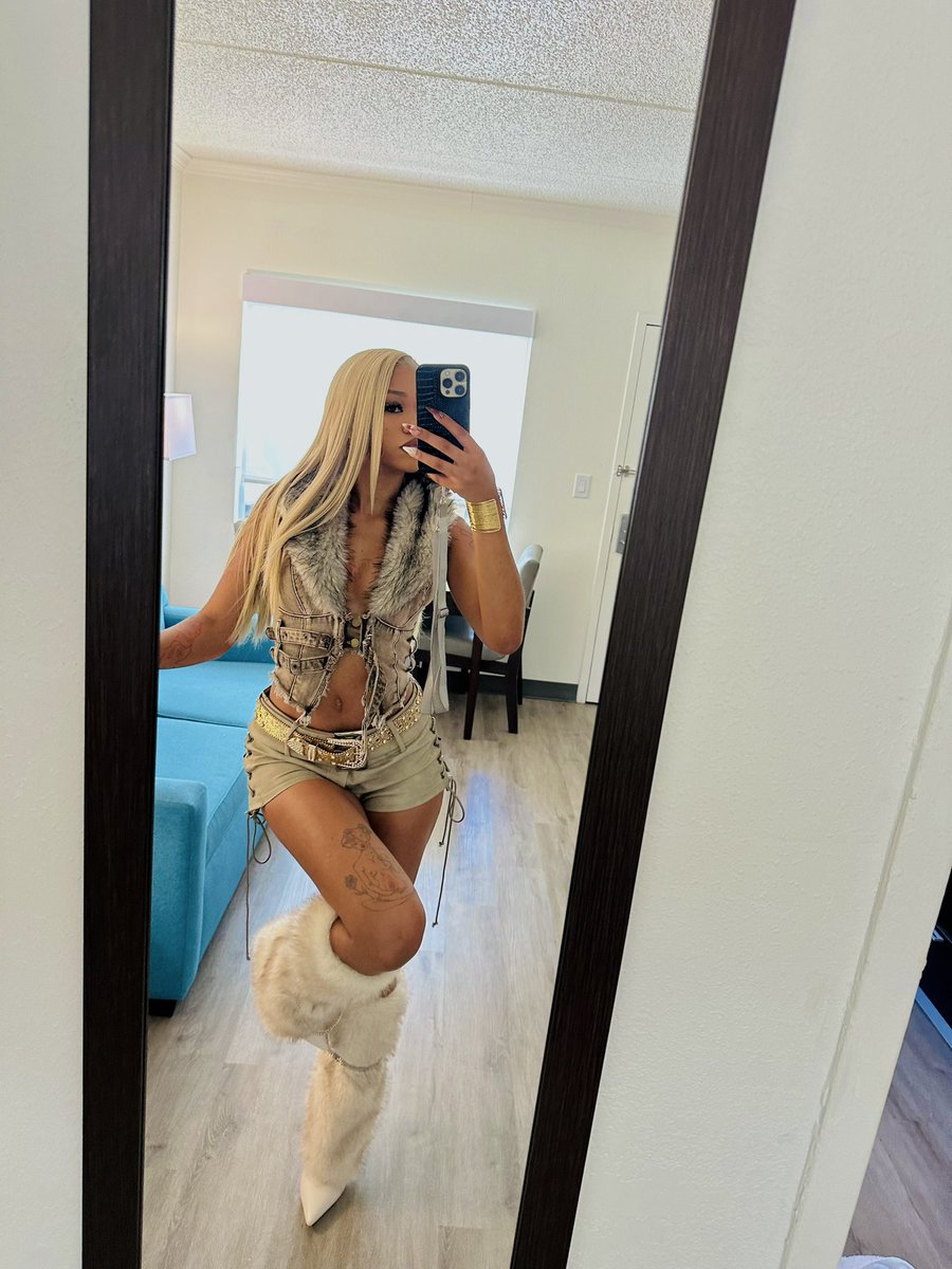 𝐥𝐥𝐢𝐧 ⁷ is seeing bts tweet media