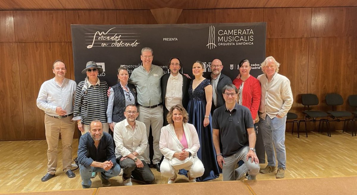 ppcentro's tweet image. El Auditorio Nacional se llena de música con @C_Musicalis dentro de la iniciativa #MercadosEnCrescendo. 

Una propuesta musical para disfrutar de la #ópera, en colaboración con @mercadoLaprospe, @MercadoBarcelo, @mercadochamberi y @MercadoDeLaPaz.