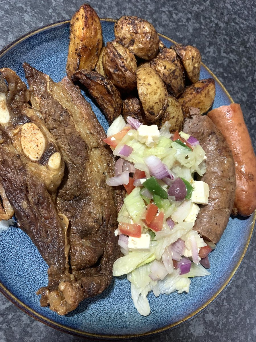 MableBusi's tweet image. It has been 3 months and a week since I stopped eating pap💃🏻but today I miss it😩
#SundayFunday #sunday #food #fyp