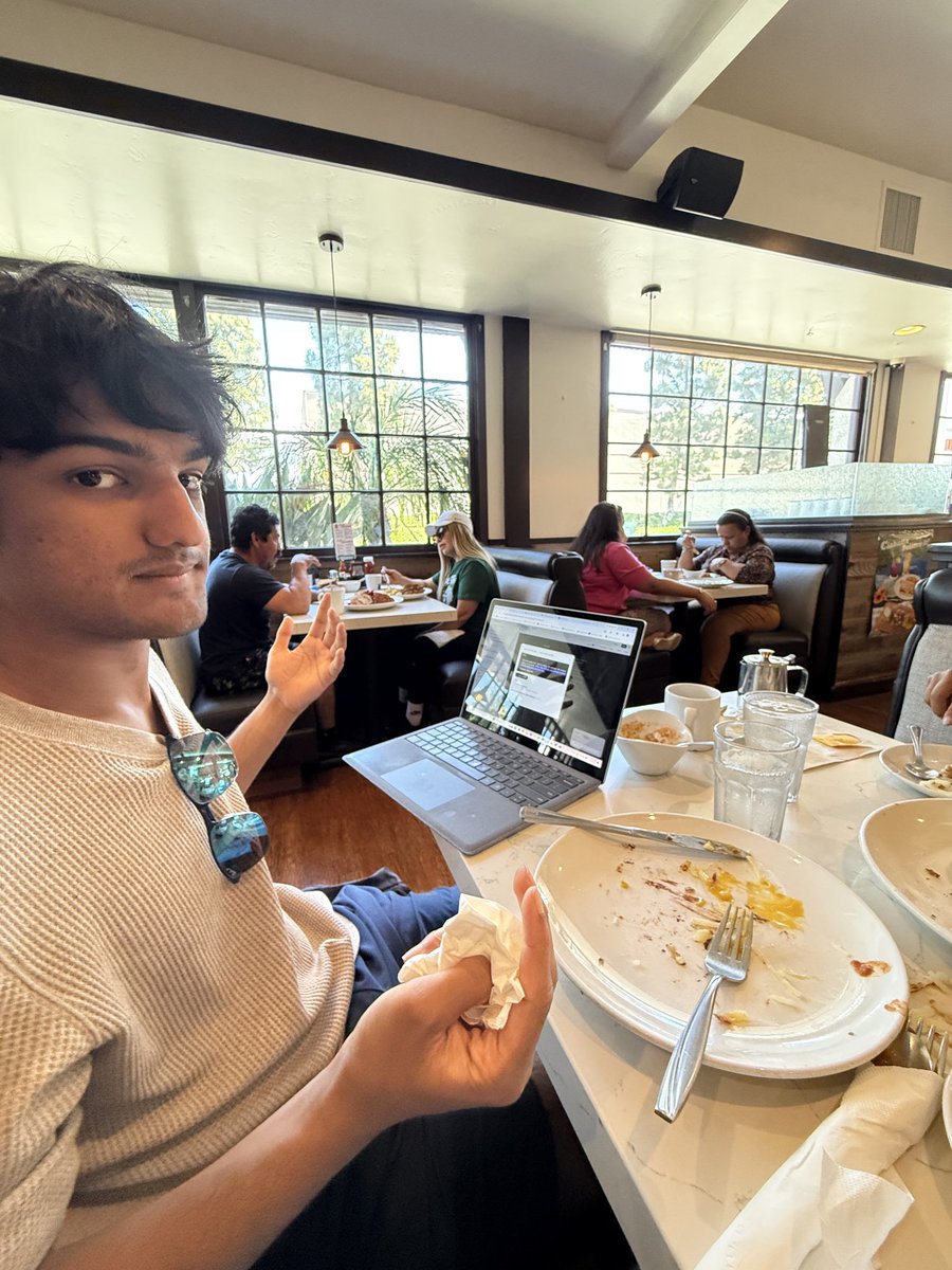 nidhi_gkr's tweet image. new Claude Code spot unlocked 
#builder