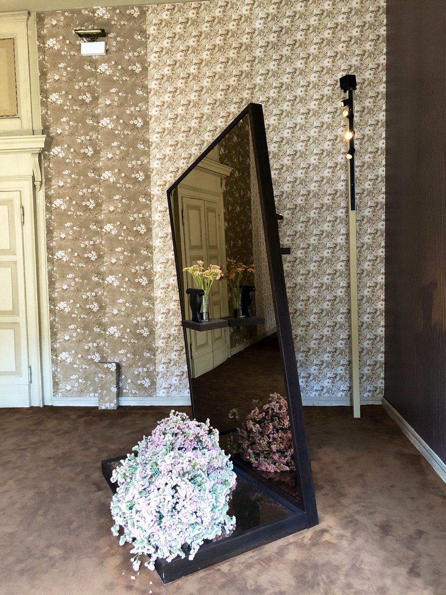 fdraketweet's tweet image. La casa del Diavolo 

📸 #Fuorisalone