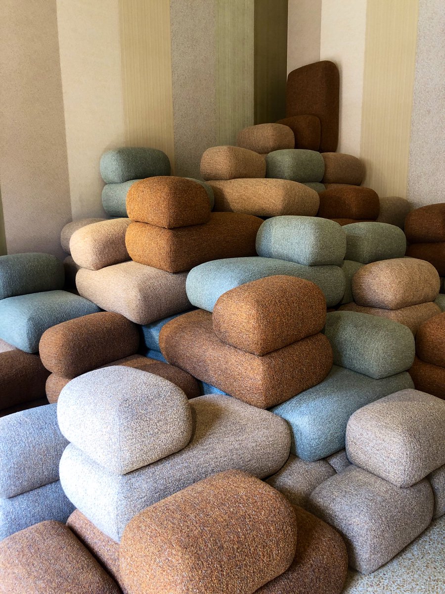 fdraketweet's tweet image. La casa del Diavolo 

📸 #Fuorisalone