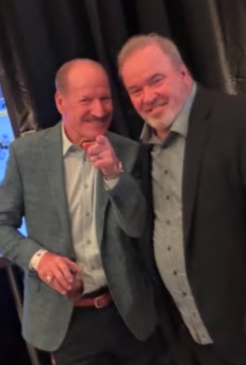 No Context Pittsburgh tweet media