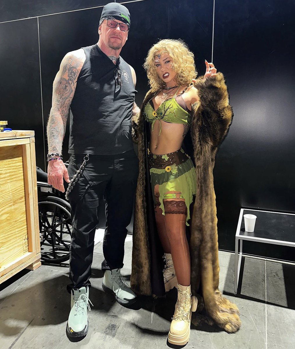 clorox line tweet media