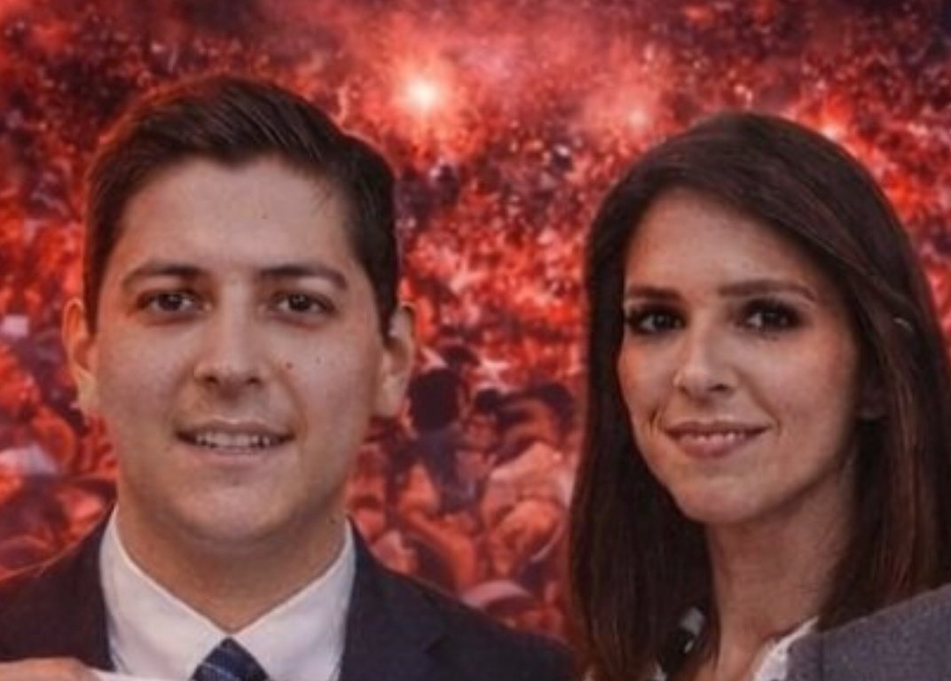 🚫 Estos personajes son los que han permitido que haya un psicópata al mando del Sevilla F.C. 🚫

Prefieren sus (muy buenos) sueldos por encima del bien del SEVILLA y de los sevillistas.

Y si tienen conciencia (sic) HOY dimitirían en bloque y hasta se irían de la ciudad.