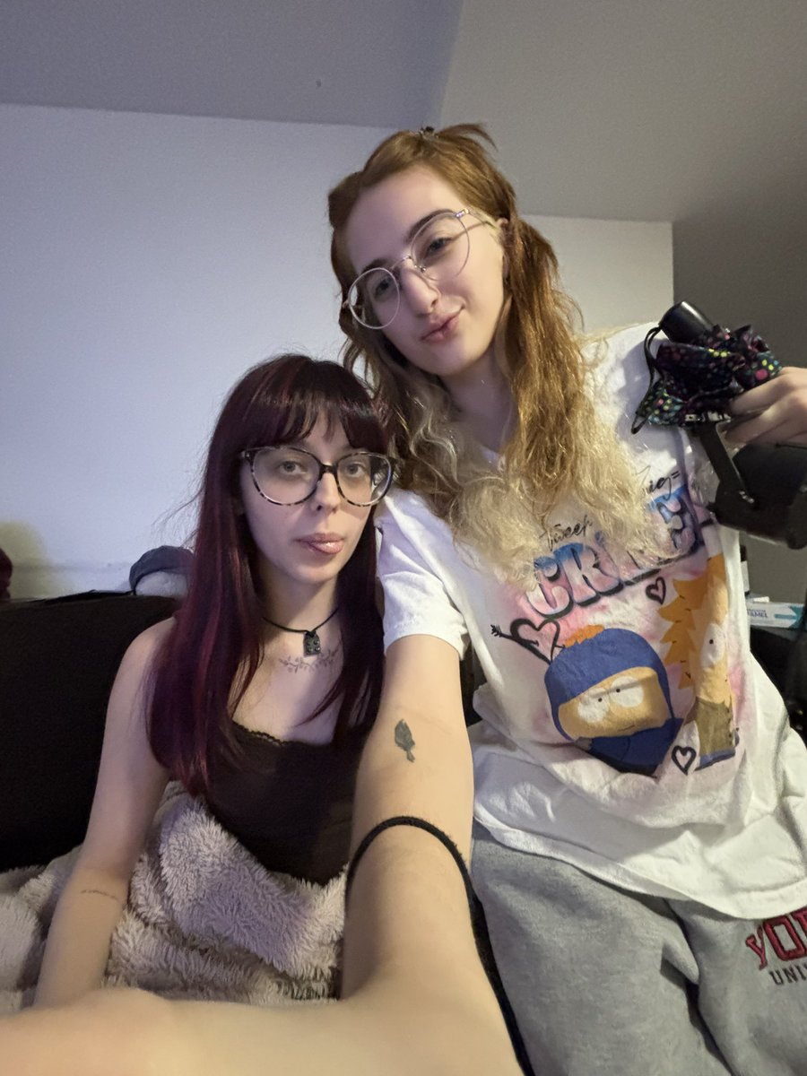 helena ! bau x 911 fic loading ! tweet media