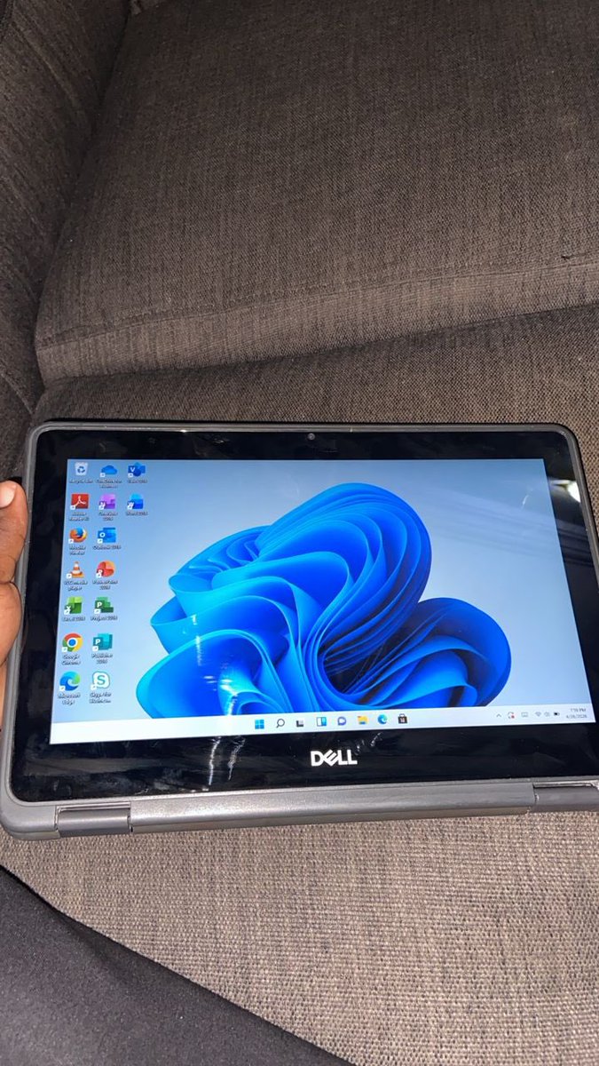 Kamdi ✞ 🎭 tweet media