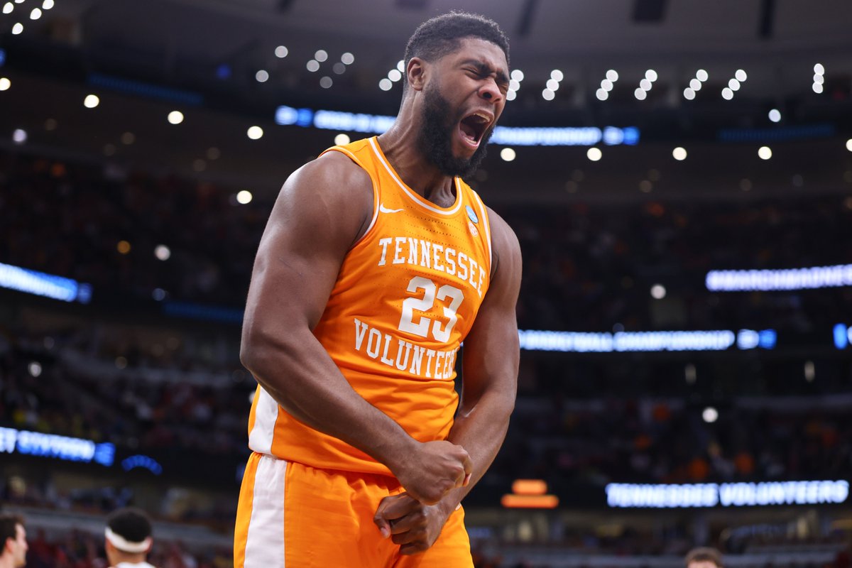 MattJHarris85's tweet photo. 🆕 at RM+ | The second scouting profile of the offseason is up, taking a look at how Tennessee transfer Jaylen Carey will bring heft to #Mizzou's front court. 

🔗: https://t.co/reYe550uK7 https://t.co/PHyWvjRGOD
