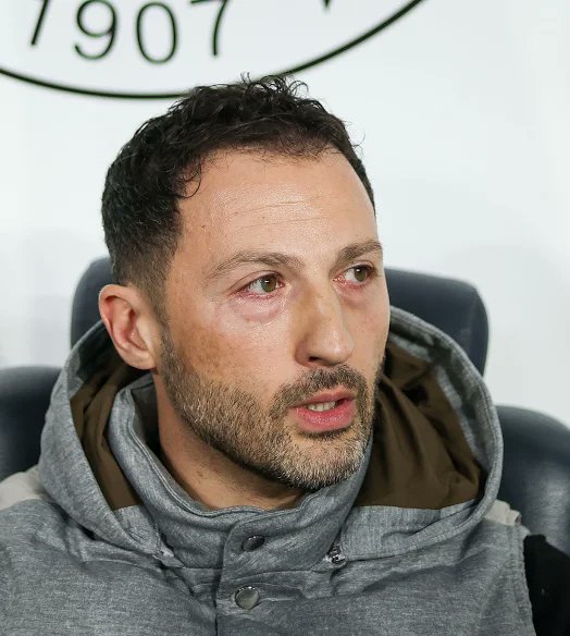 OEvladı. Takım kötü gidiyor, mental açıdan düştü. Iki defa ofsayttan gol yedin, müdahale etmek için neyi bekledin. Seni de seni getireni de, seni göndermeyeni de s!k₺yim