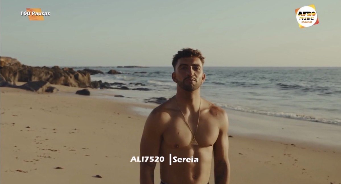 Tiago nas últimas 48 horas: 
 - 4 lugar #sstvi 
 - 160 000 seguidores no Instagram 
 - choverem encomendas da marca de roupa dele 
 - 2 músicas no top 10 do VIRAL 50 - Portugal no Spotify
 - 2 músicas a passar na rádio
