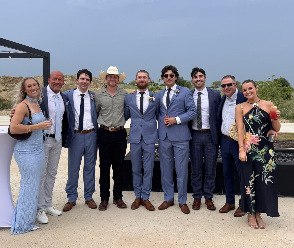 RussHeidiSLC's tweet image. Wedding Season!! Fun Night in Texas….#DFW @CPhil00 @carsynphil @hphillips0002