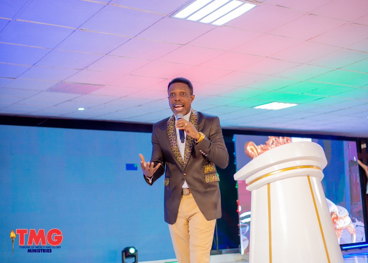 TMGministry15's tweet photo. I REMOVE EVERY OBSTACLE THAT DEVILS HAVE BROUGHT TO YOUR RISING, IN JESUS MIGHTY NAME!!!

#prophetomoghene #PowerPacked #ACTIVEGRACE #TMGMINISTRIES #jesus #deliveranceministry #yearofascension #nigeria #prophecy #prayer https://t.co/te0RQppaDo