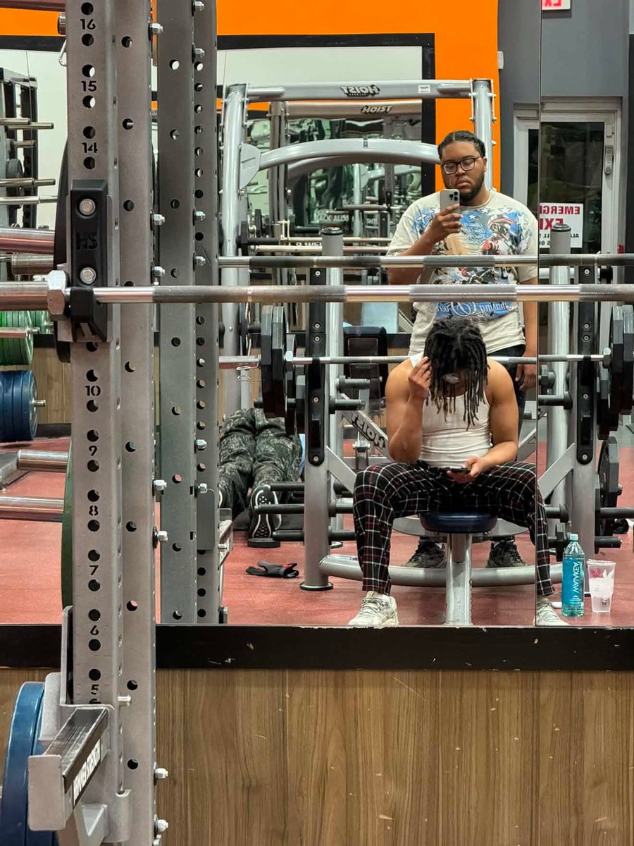 Lawrenceforman_'s tweet image. Haven’t been posting, head down getting 1% everyday #FACTS @CHE_Fball