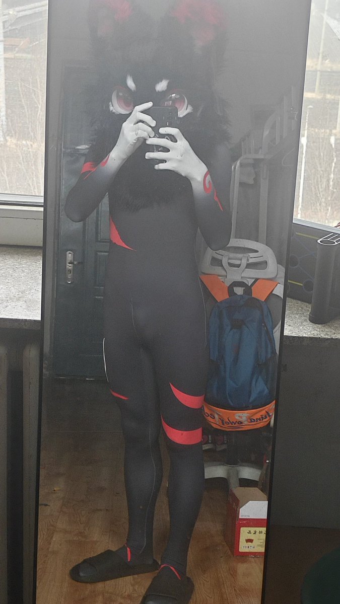 秋叶子🦊🔜床 tweet media