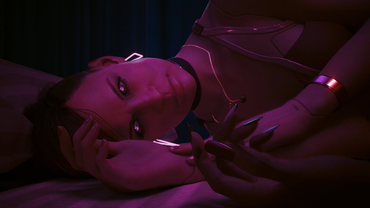 Despairs22's tweet image. Тот самый случай, когда PS4 (первый скрин) обставила ПК :)

#screenshot #CDProjektRED #Cyberpunk2077 #CDPR #videogame #game