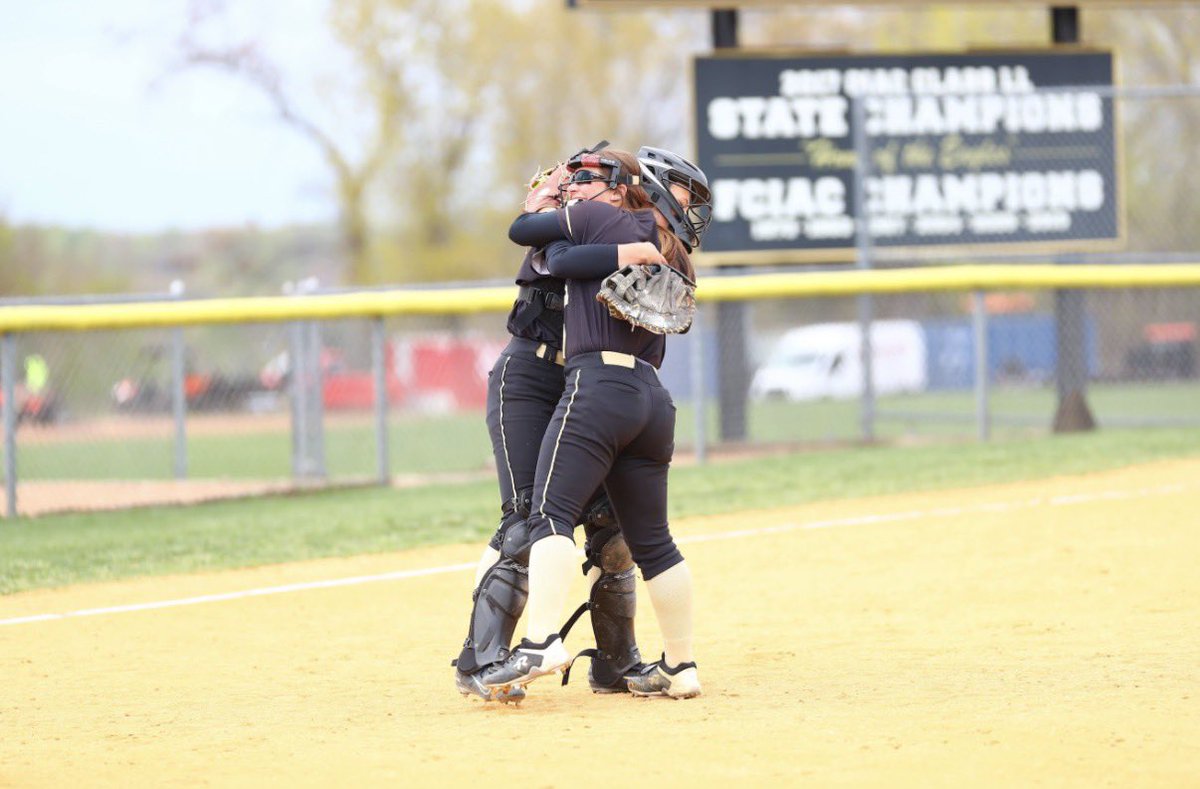 MadisonPippa's tweet photo. Proud to reach 500 career strikeouts in high school softball 🥎 Thank you to my teammates, coaches, and family for always supporting and believing in me. Excited to keep growing and competing.
@RITG_Wilson @CoachGugliotta @TrumbullAthlet1 @USAElite_Jen @WagnerSoftball https://t.co/ocvsjveoLh