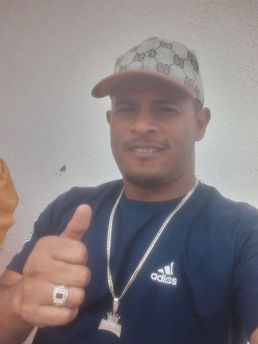 Presediaridotado tweet media