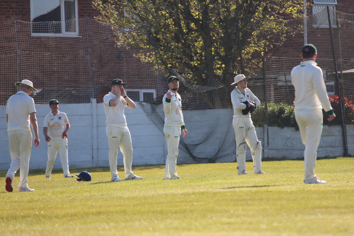 NorleyHallCC's tweet photo. Weekend Match Reports 

It was a winning start in the league for our first team built on the back of a half century from Alex Martlew.

Meanwhile our second team were involved in a frustrating draw in a game that saw a century on debut for Waisullah Momand as part of a 5th wicket partnership of 177.

Read all about it on the link below ⬇️⬇️

https://t.co/OtAIWj7zZd