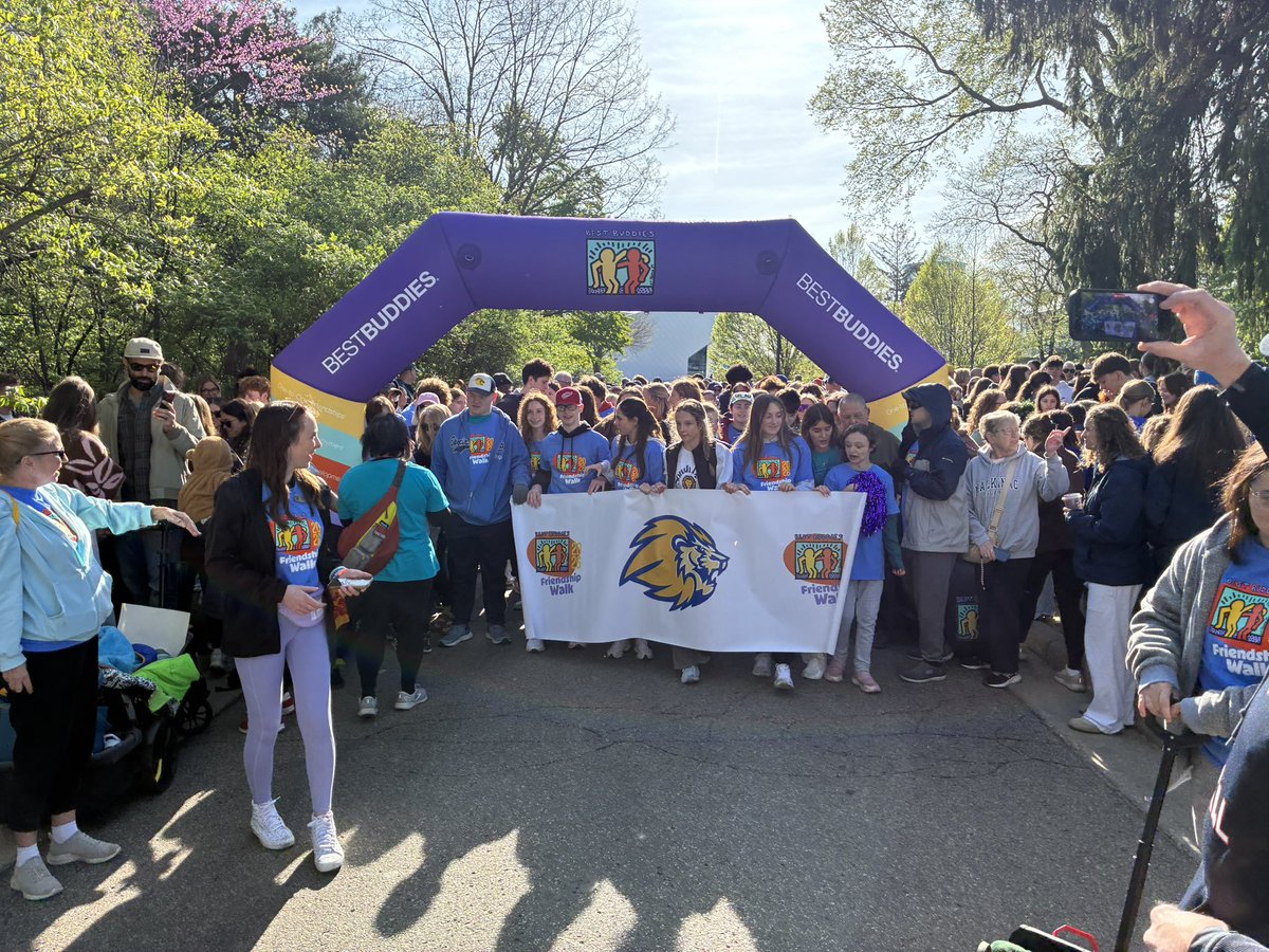 SouthLyonHS's tweet photo. Our SLHS community was out in full force at the Best Buddies Walk at the Detroit Zoo this morning. It was a great morning, highlighted by a speech from Ava Klotz and Joe Balog and Courtney Hindersman accepting the fundraising trophy on behalf of the SLHS Team. Roar as ONE!! https://t.co/rpGQqKGY5W