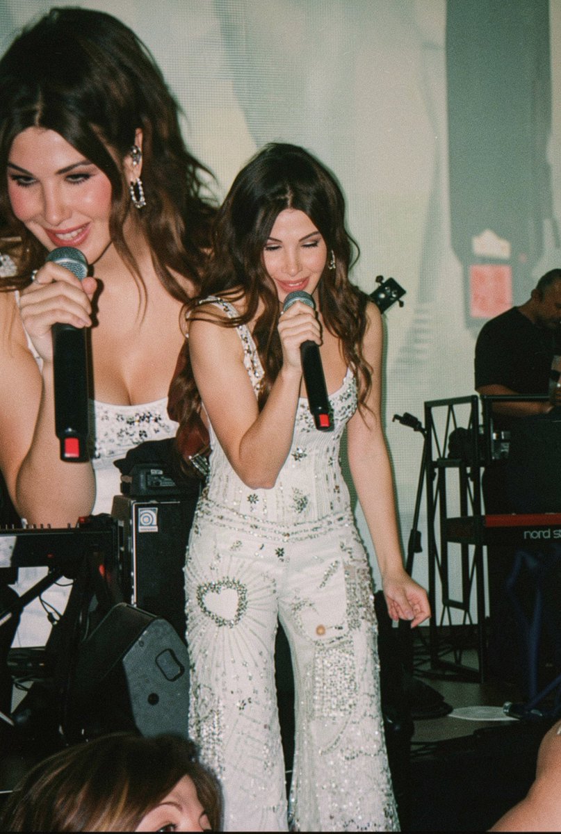 𝓕𝓪𝔀𝔃𝔂 𝓜𝓪𝓳𝓷𝓸𝓾𝓷 𝓝𝓪𝓷𝓬𝔂 🇹🇳🇩🇪 tweet media