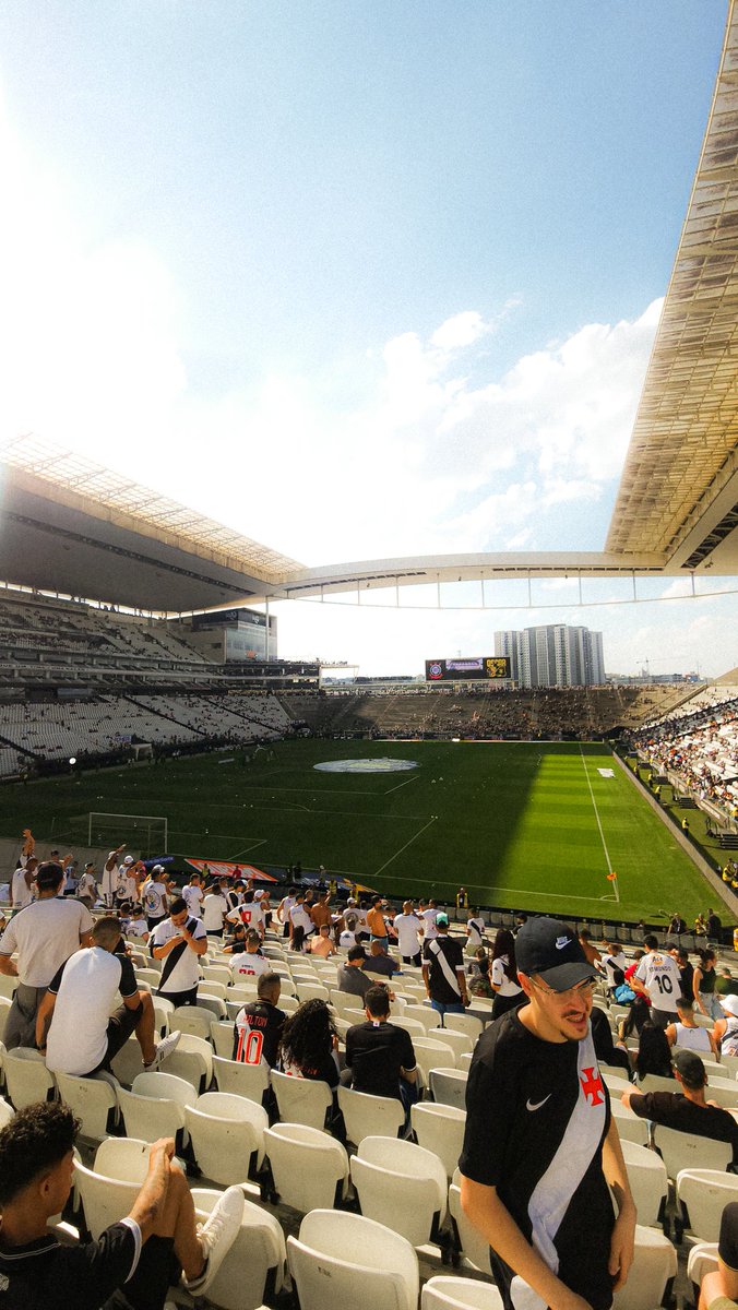 Felipe ✠ tweet media