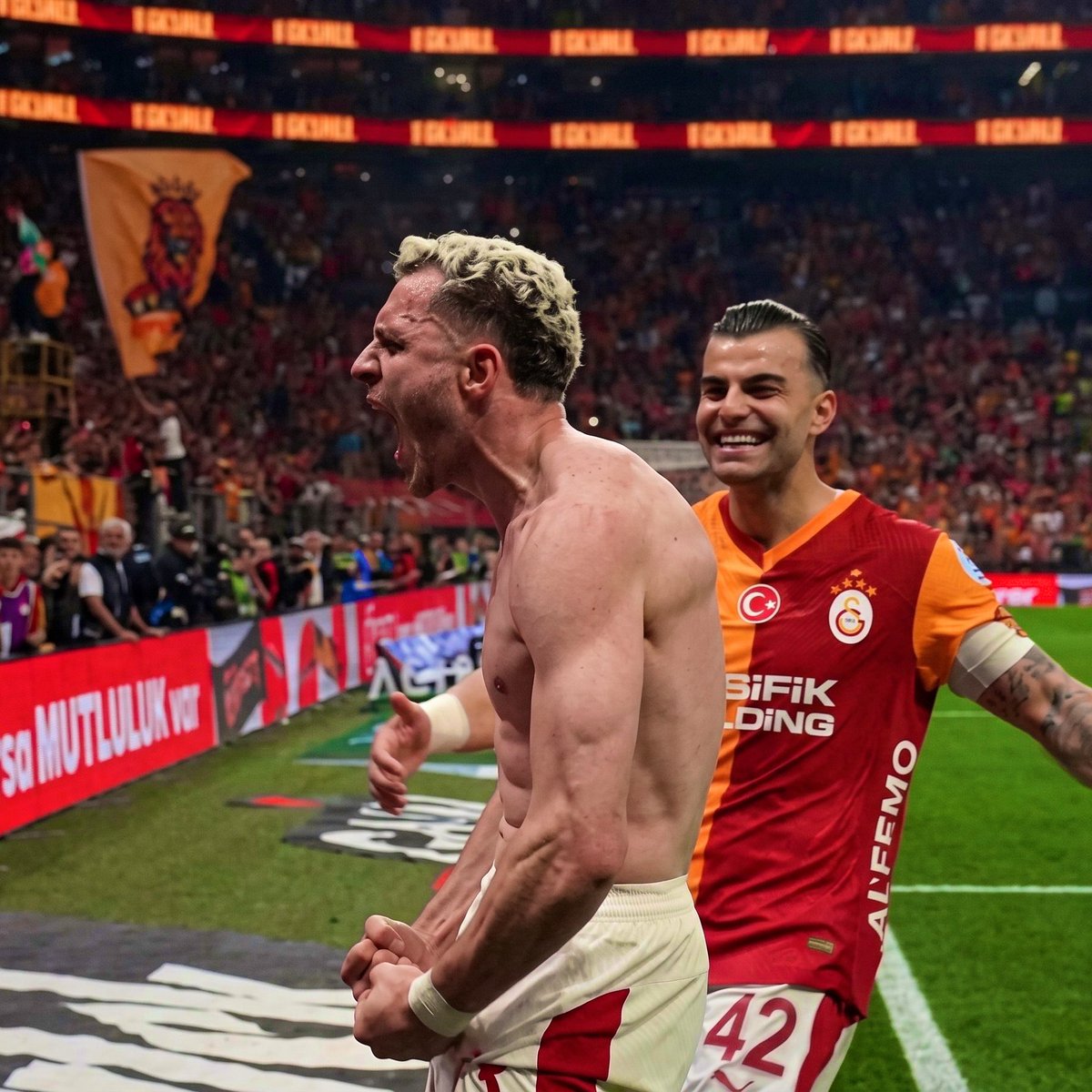 pushspor's tweet photo. Barış Alper Yılmaz’ın gol sevinci. https://t.co/yRffBLlN8X