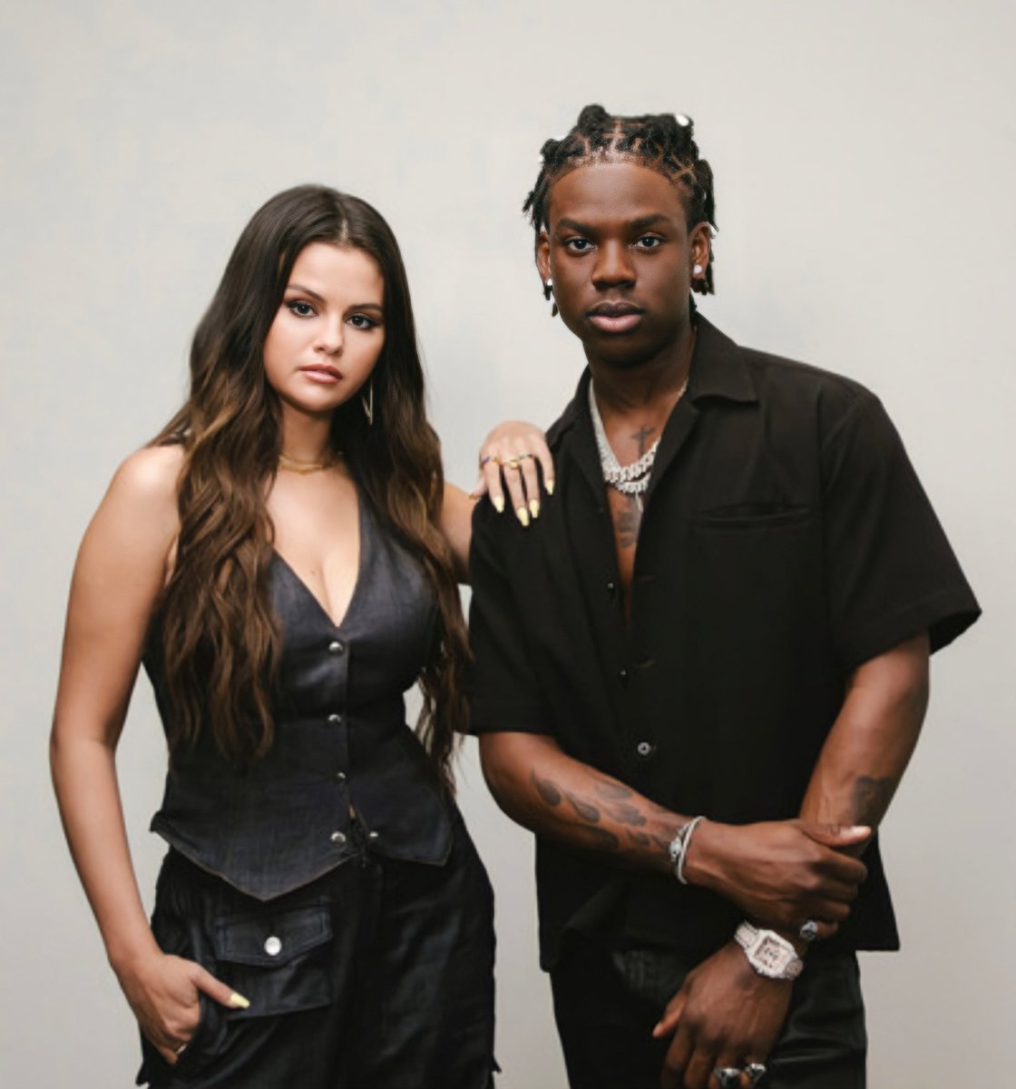sharpboyjn10830's tweet image. 🚨 MOST VIEWED 2022 MV WORLDWIDE 🚨  
Rema &amp;amp; Selena Gomez — “Calm Down” hits 1.358B on YouTube🌍👏  

Surpasses KAROL G’s “Provenza” — 1.355B  
AFROBEATS TO THE WORLD 🟢🔥  
#Rema #SelenaGomez #CalmDown